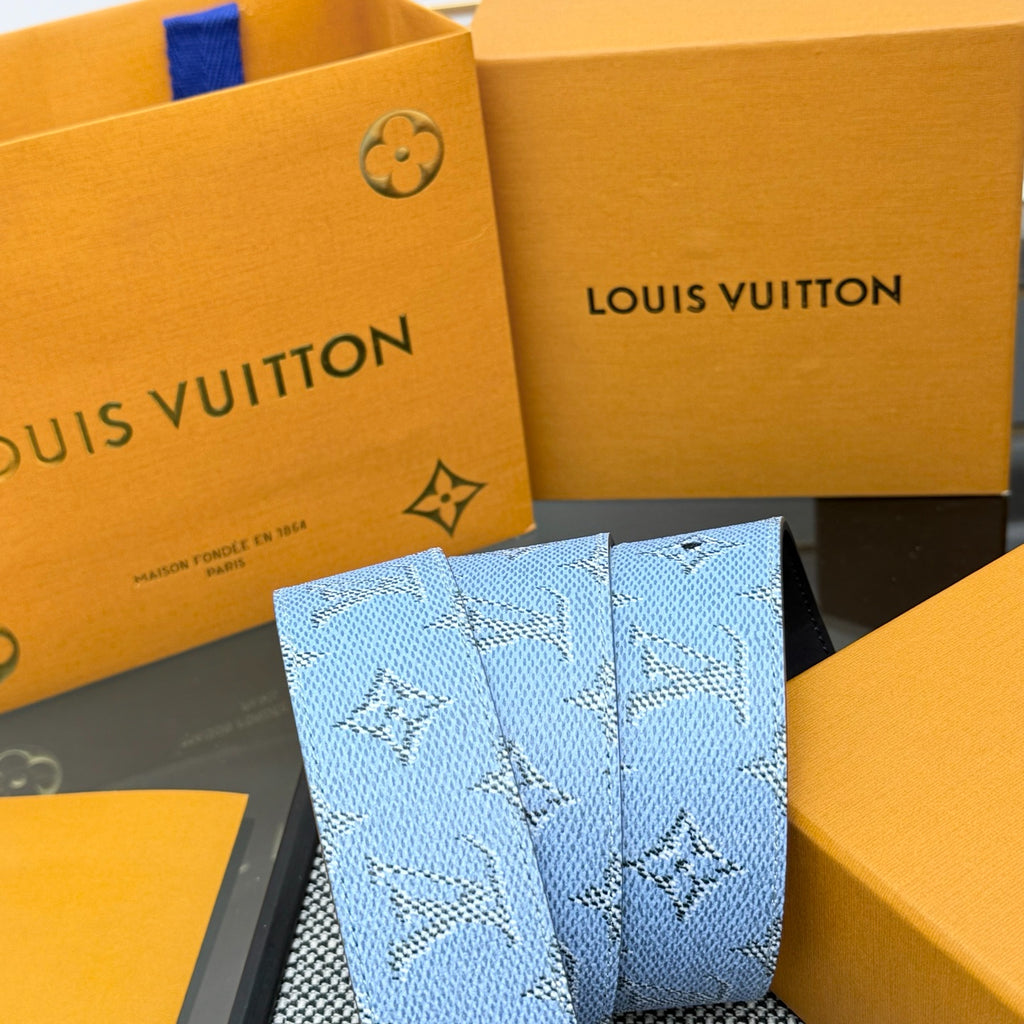 Louis Vuitton LV Initiales 40MM Reversible Belt Monogram Denim Blue