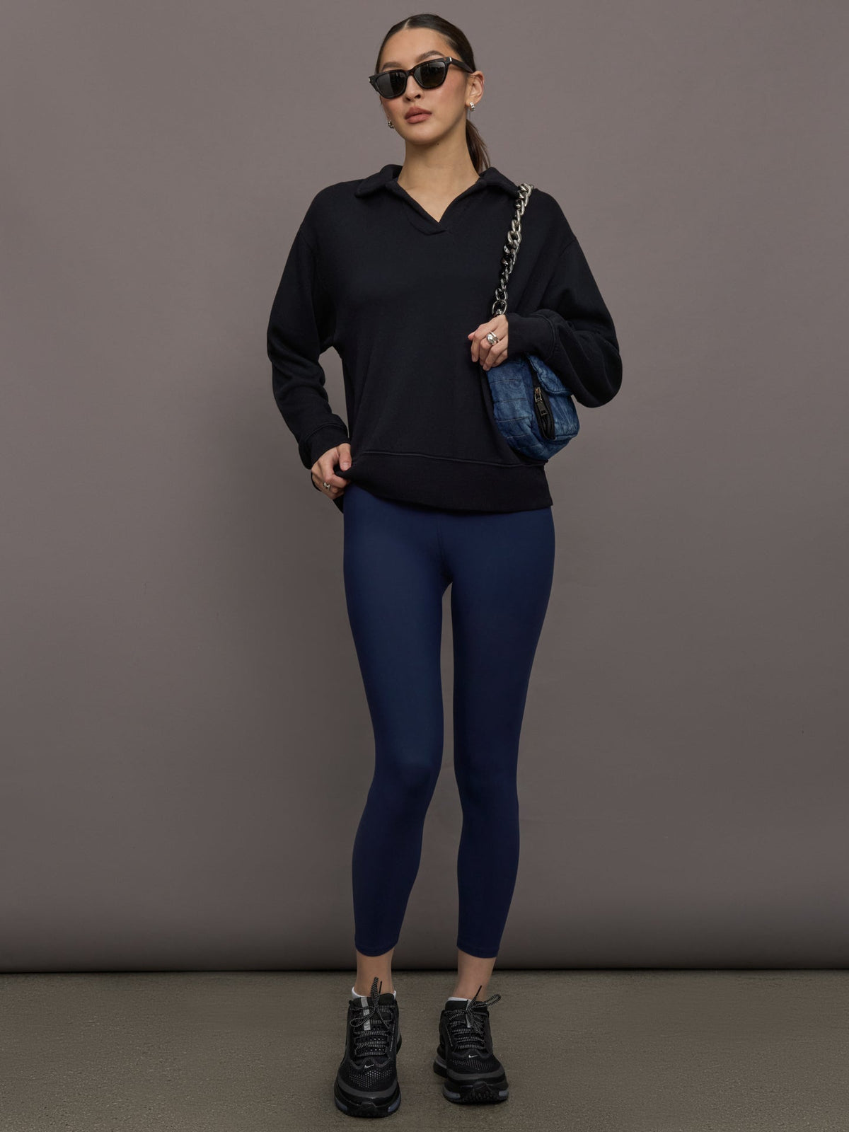 Johnny Collar Sweatshirt in French Terry - Black