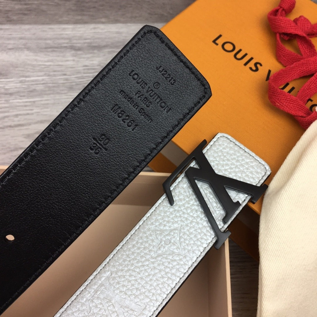 Louis Vuitton LV Initiales 40MM Reversible Belt Monogram Taurillon Grey