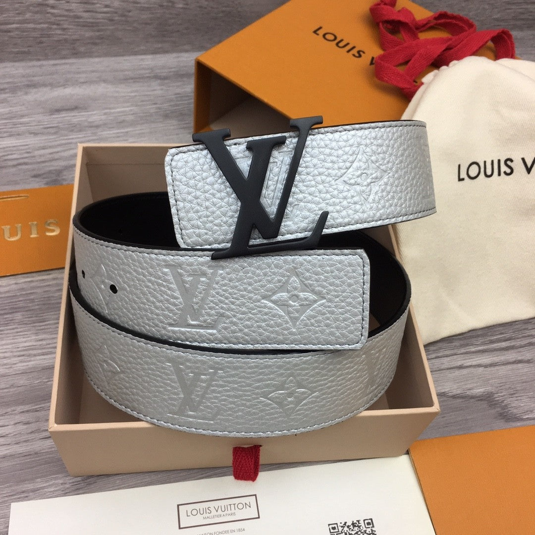 Louis Vuitton LV Initiales 40MM Reversible Belt Monogram Taurillon Grey