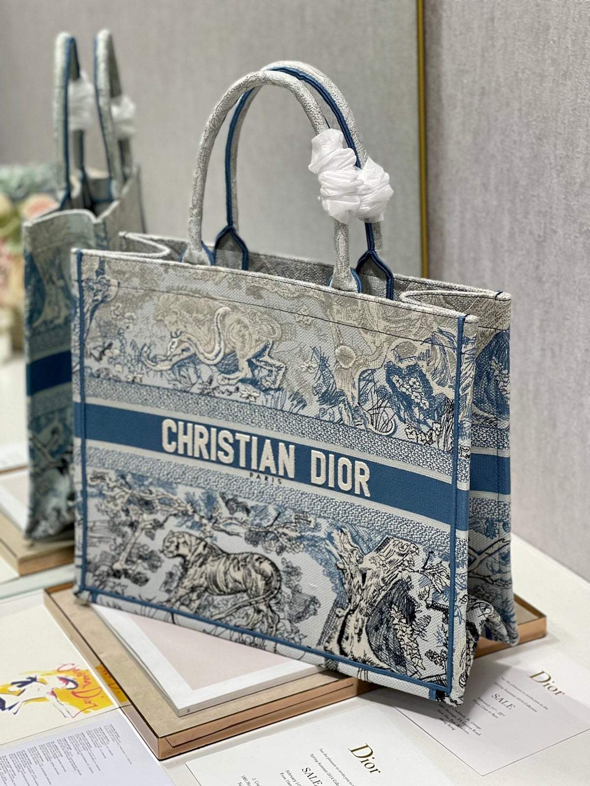 Large CD Book Tote 42cm Gradient Blue Tiger