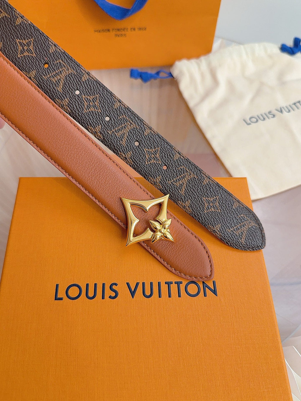 Louis Vuitton LV Flowergram 30MM Reversible Belt Cognac
