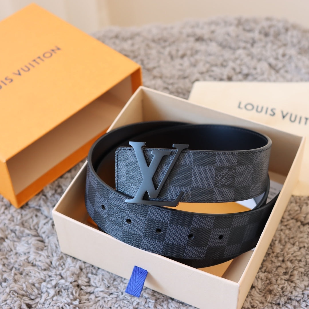 Louis Vuitton LV Initiales Damier Graphite 40mm Reversible Belt
