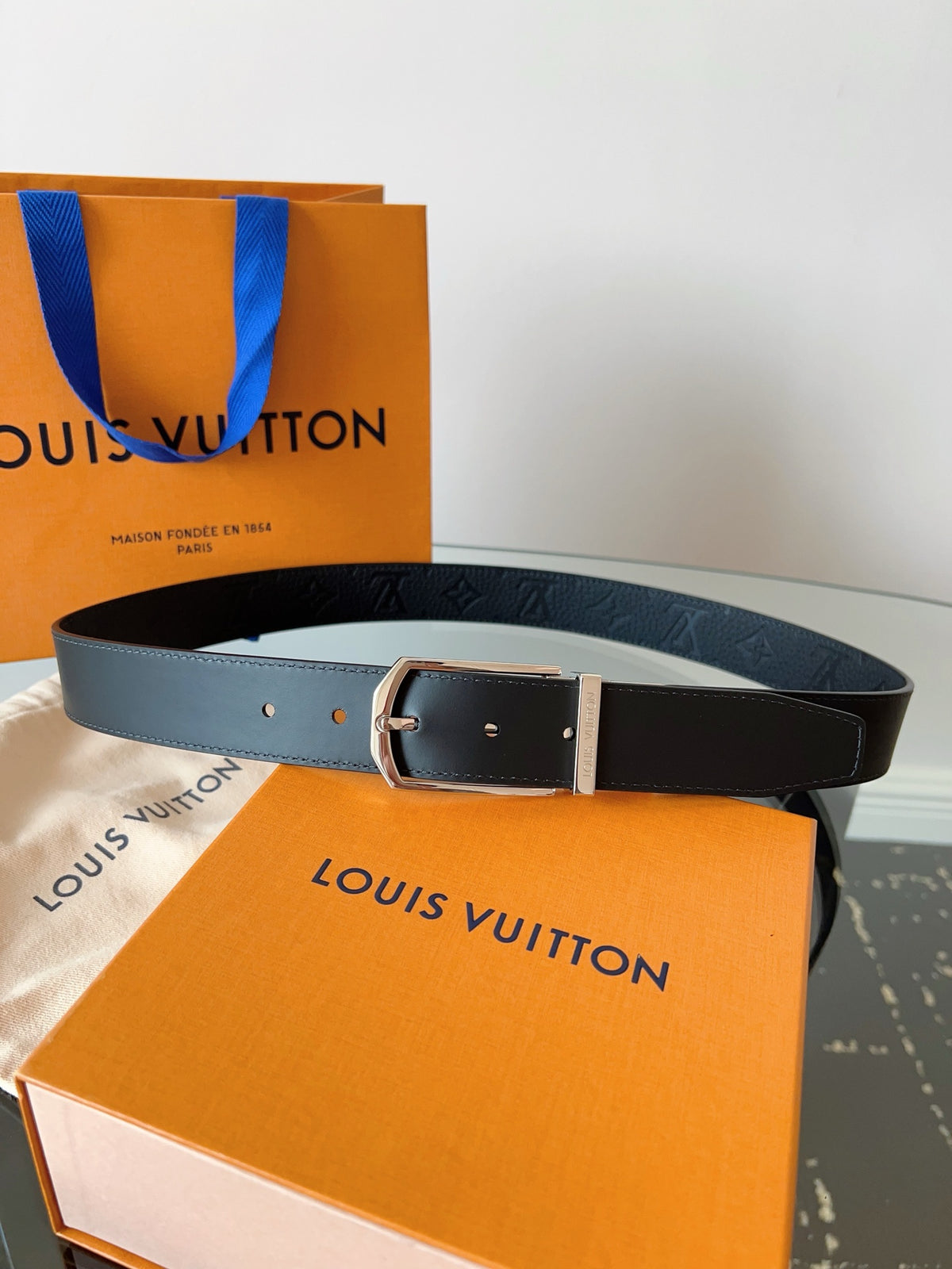 Louis Vuitton Slender 35mm Reversible Belt