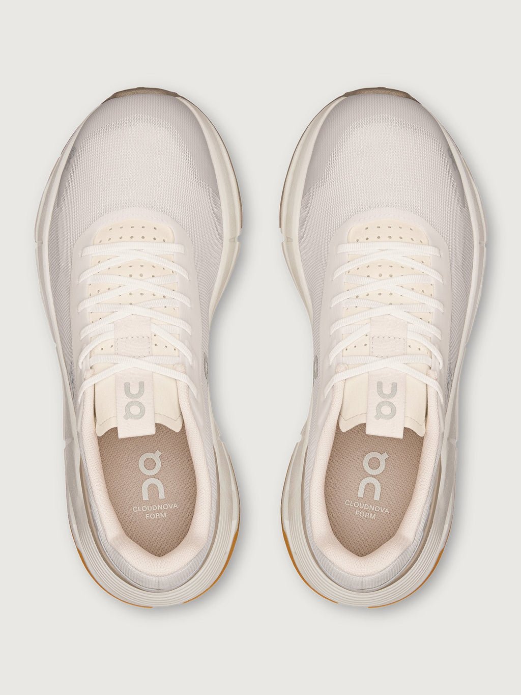 Cloudnova Form 2 - Ivory | Desert