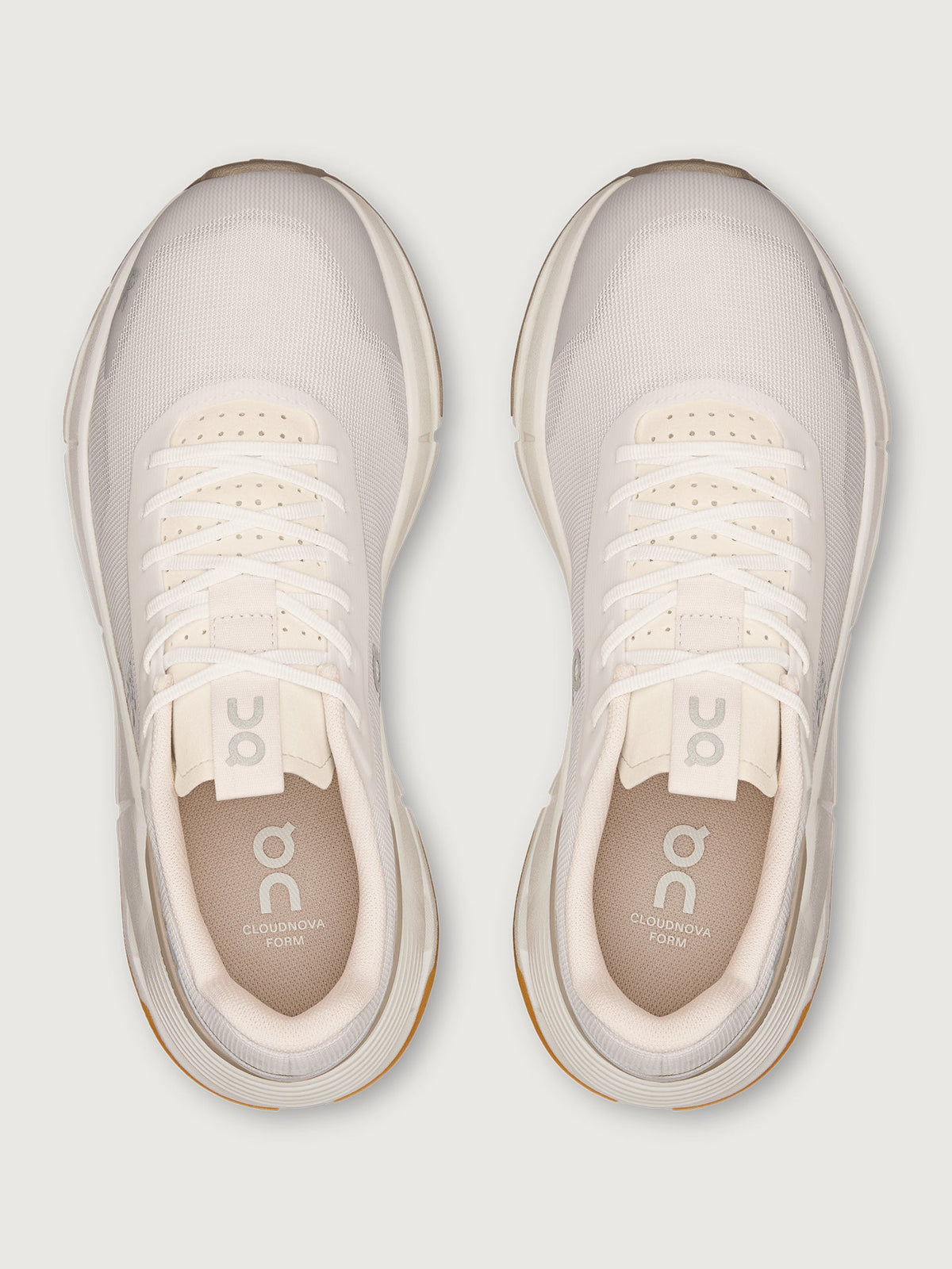 Cloudnova Form 2 - Ivory | Desert