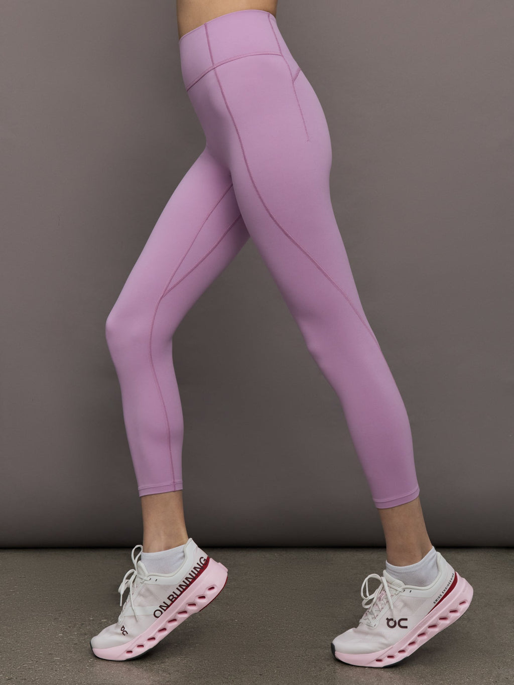 Studio Tights 7/8 - Sakura