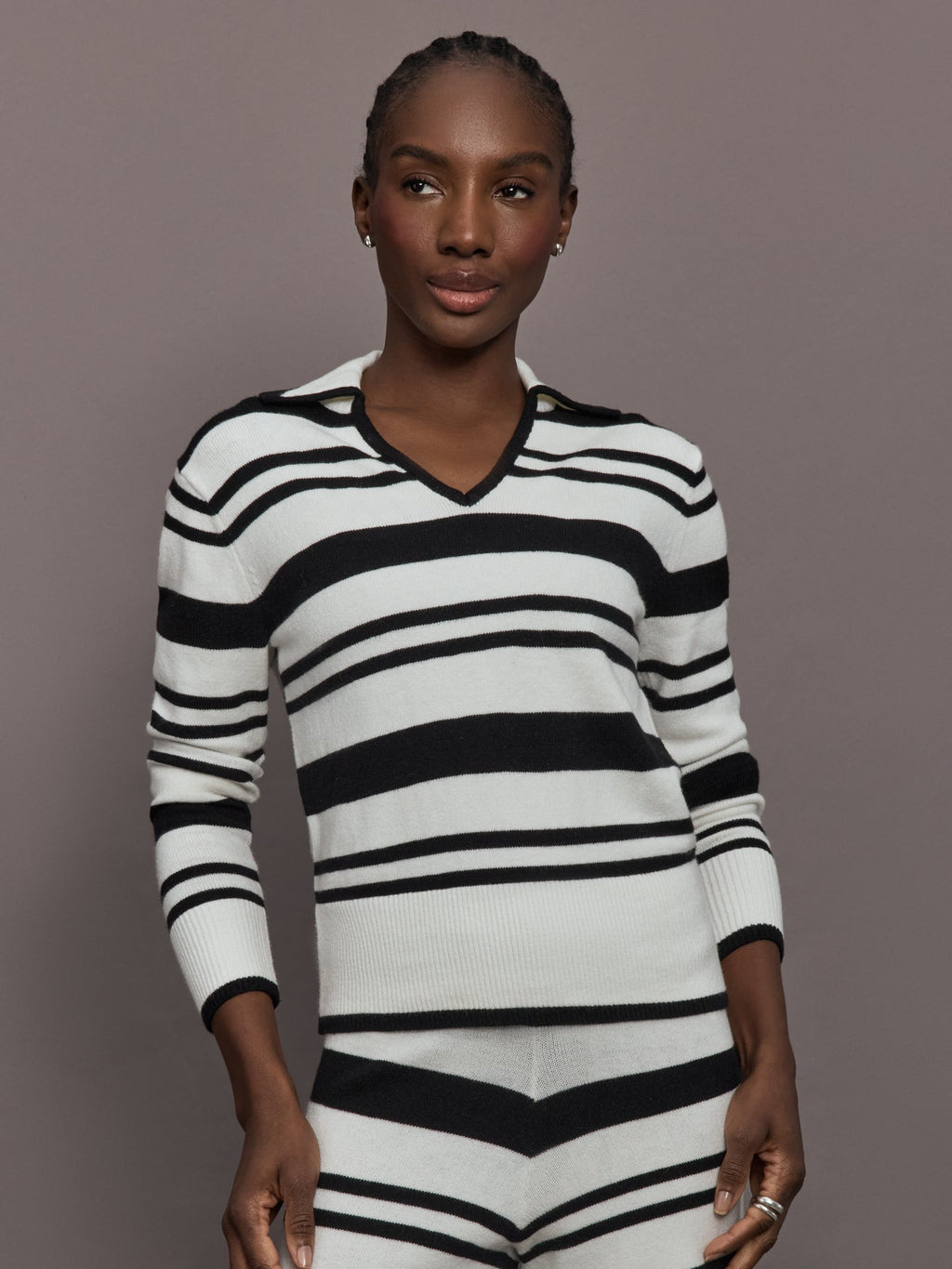 Johnny Collar Striped Sweater - Black/Cream