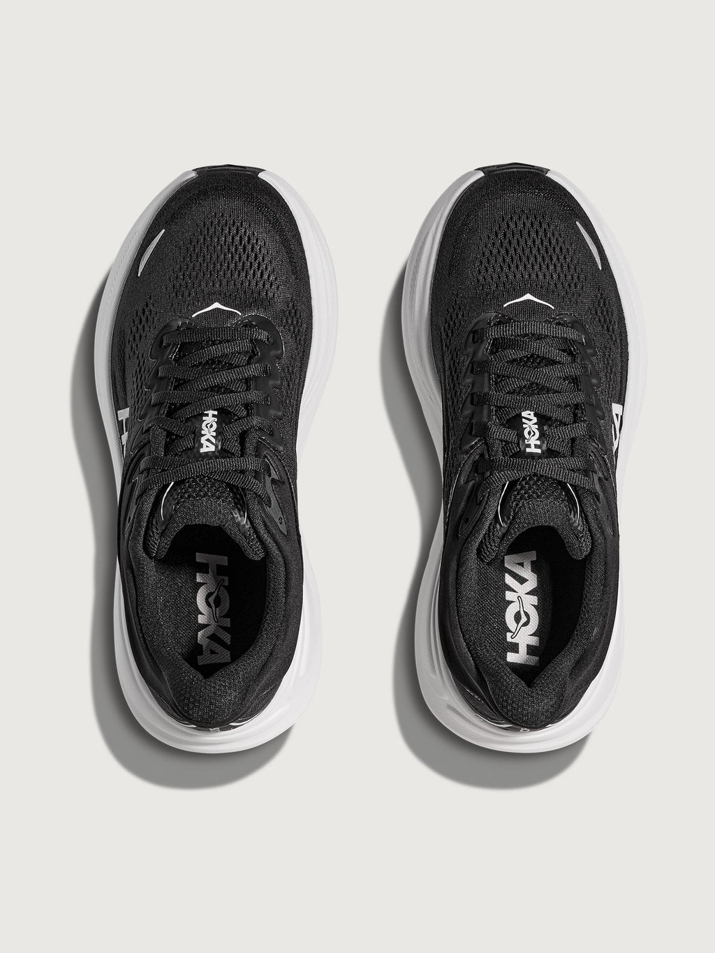 Bondi 9 - Black/White