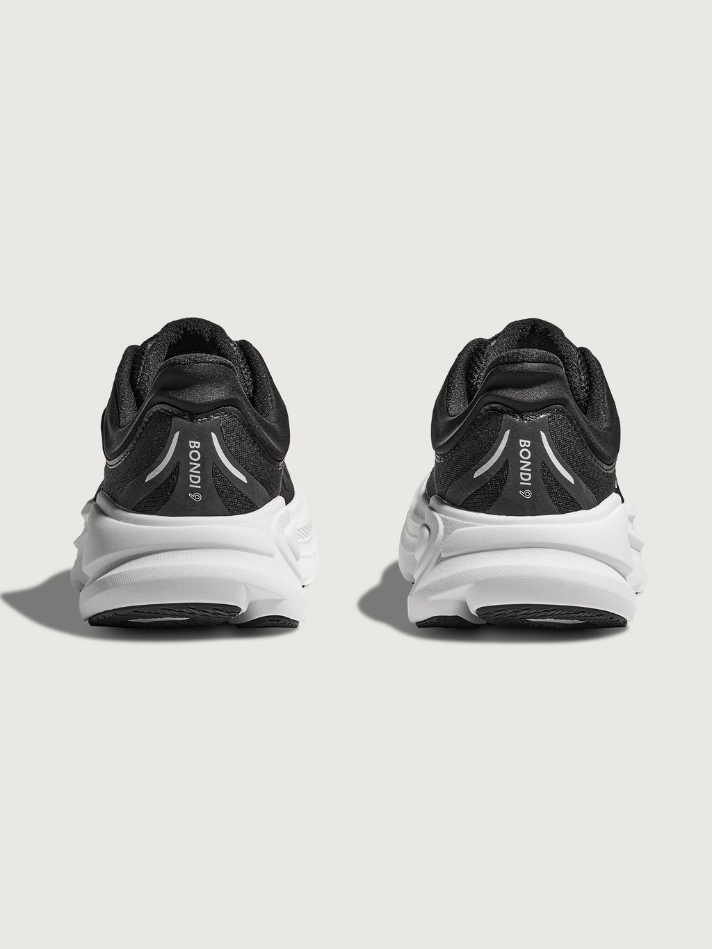 Bondi 9 - Black/White