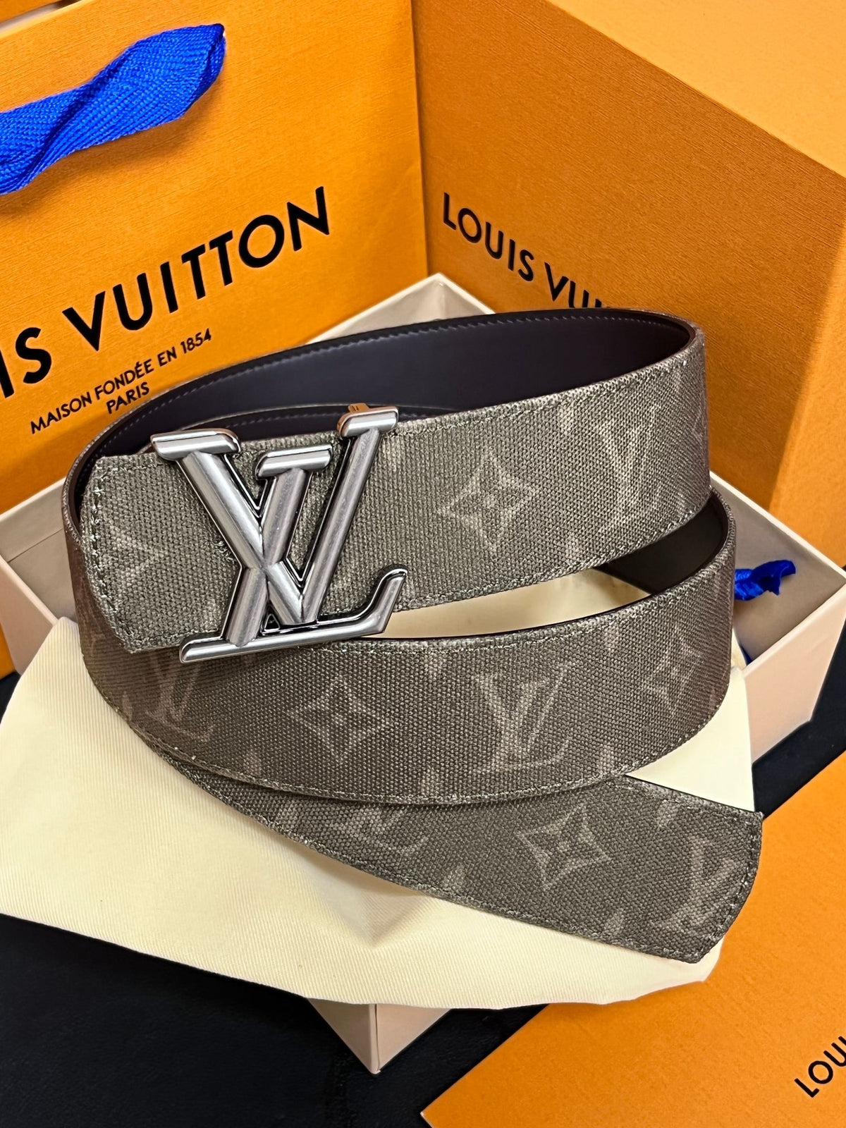 Louis Vuitton LV Initiales Monogram Jacquard 40mm Reversible Belt