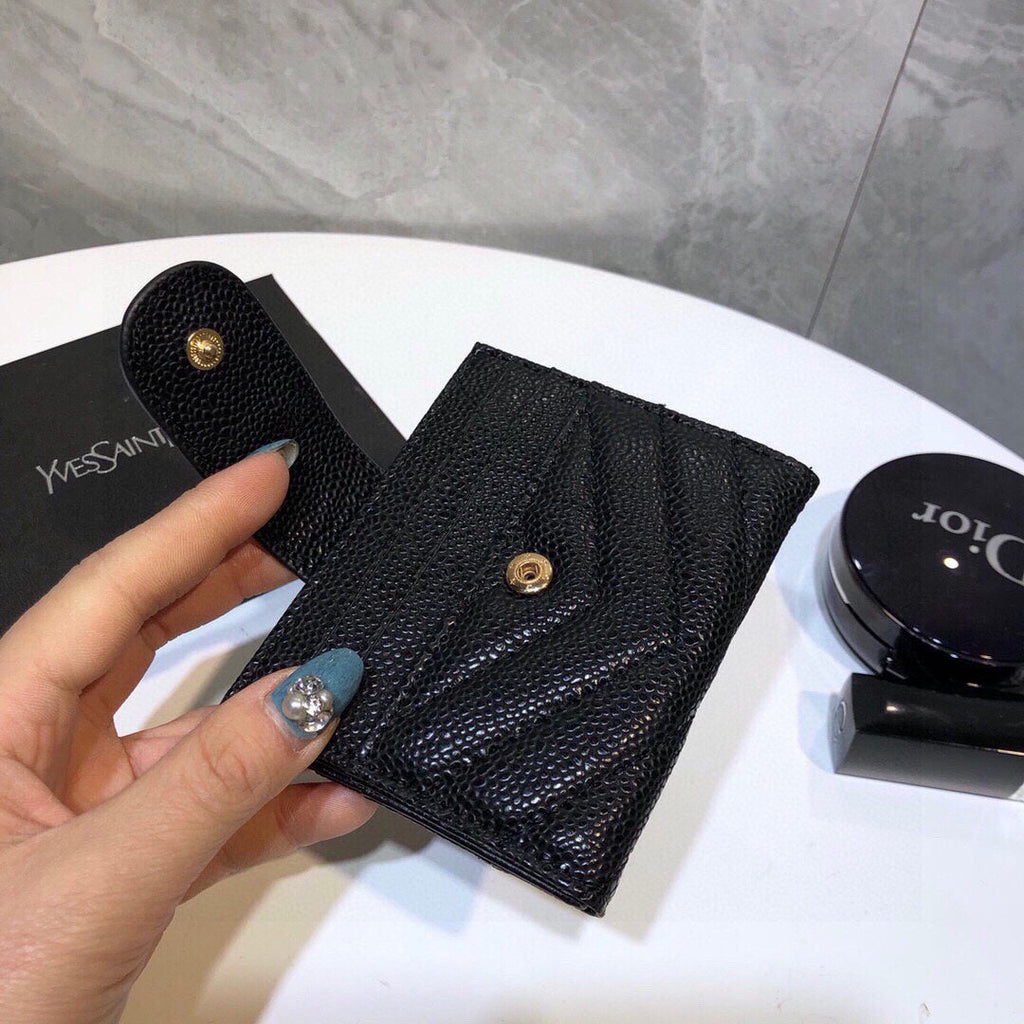 Y new arrival wallets size: 10x9 cm