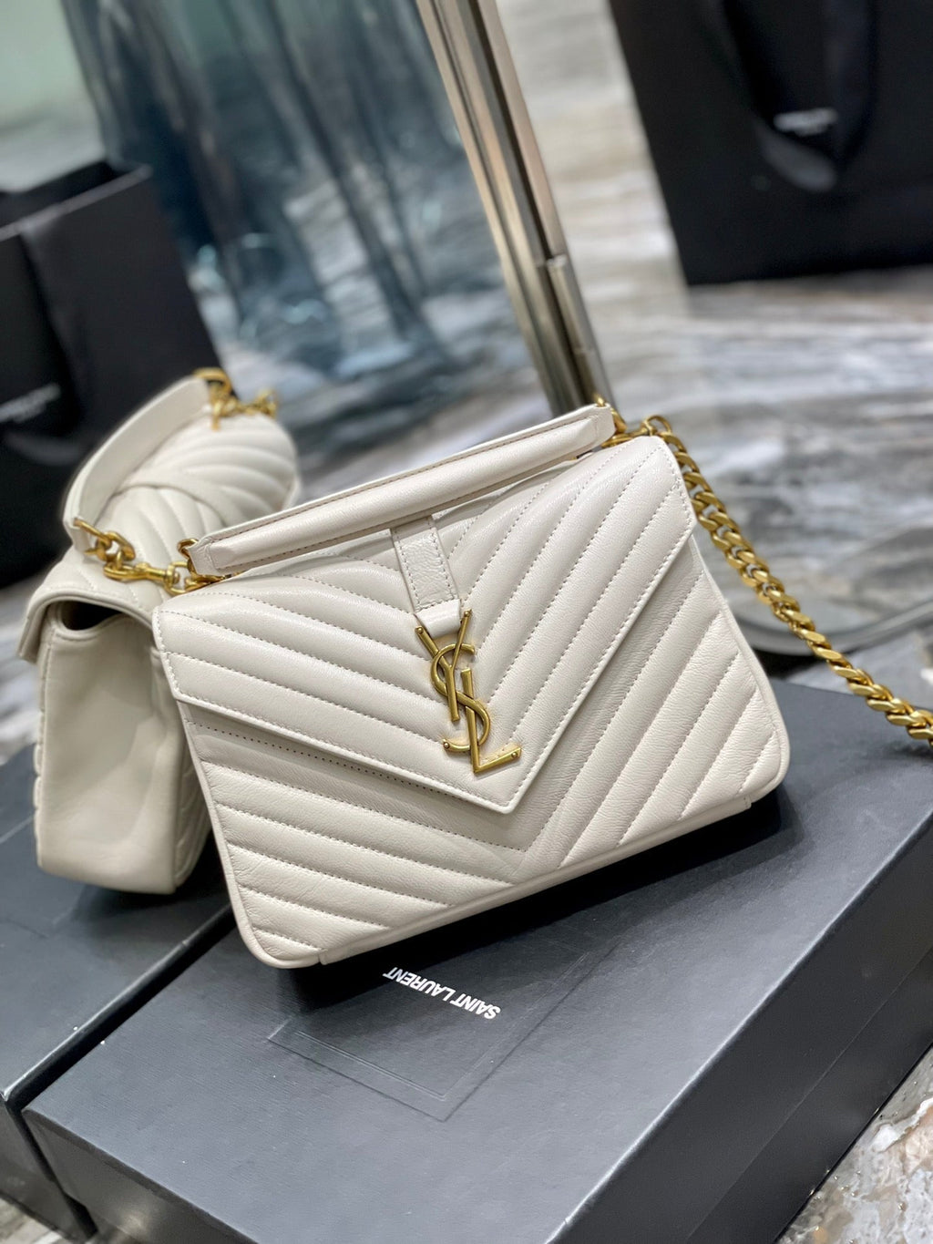 Y College Medium Quilted leather Bag