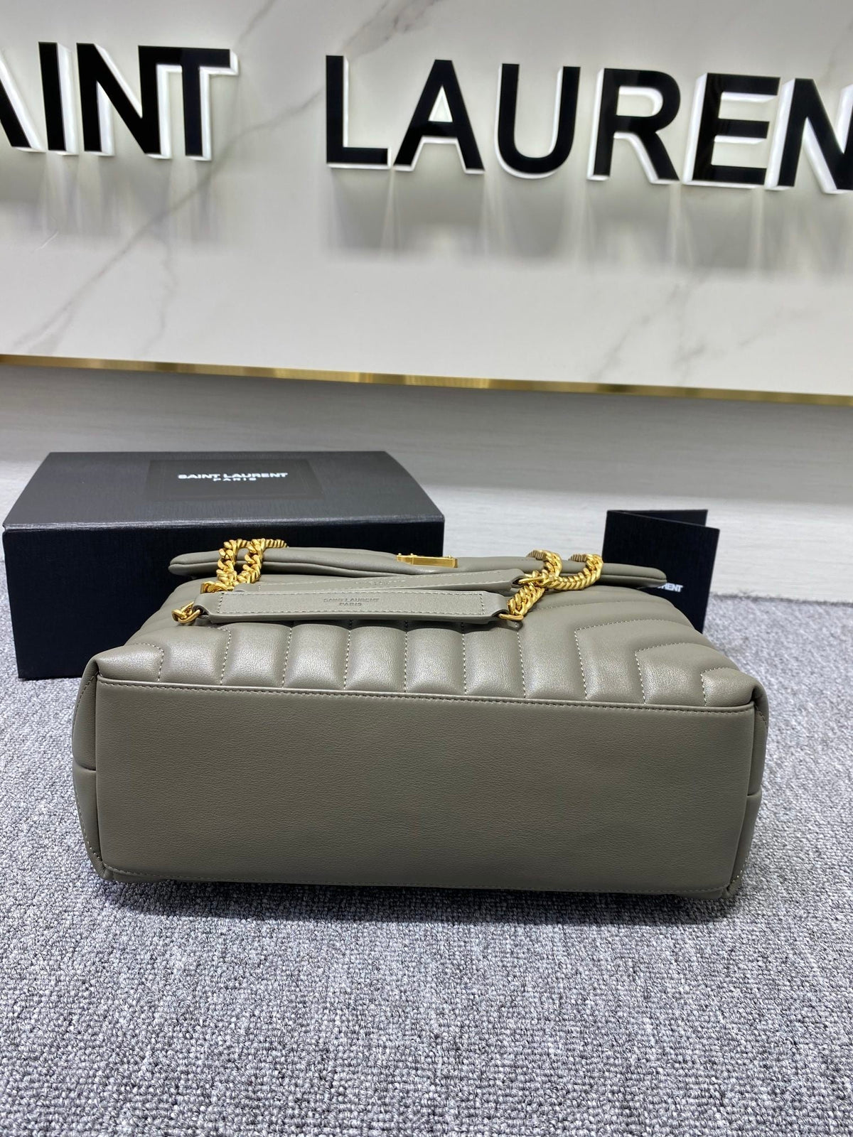 Y Loulou Medium Chain Bag In Y Leather