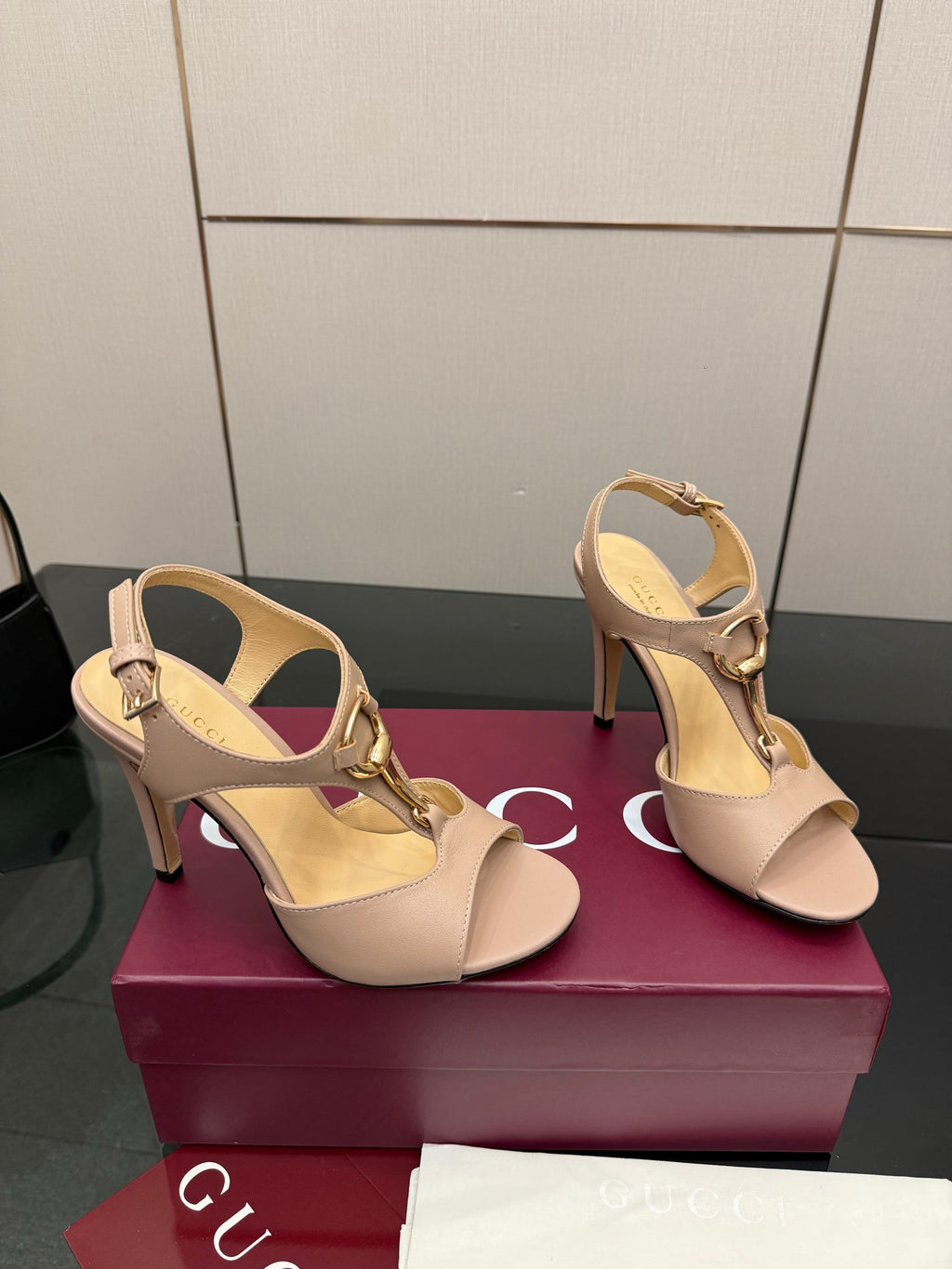 GG G-Buckle High-Heeled Sandals 10.5cm Beige  Cowhide 725306
