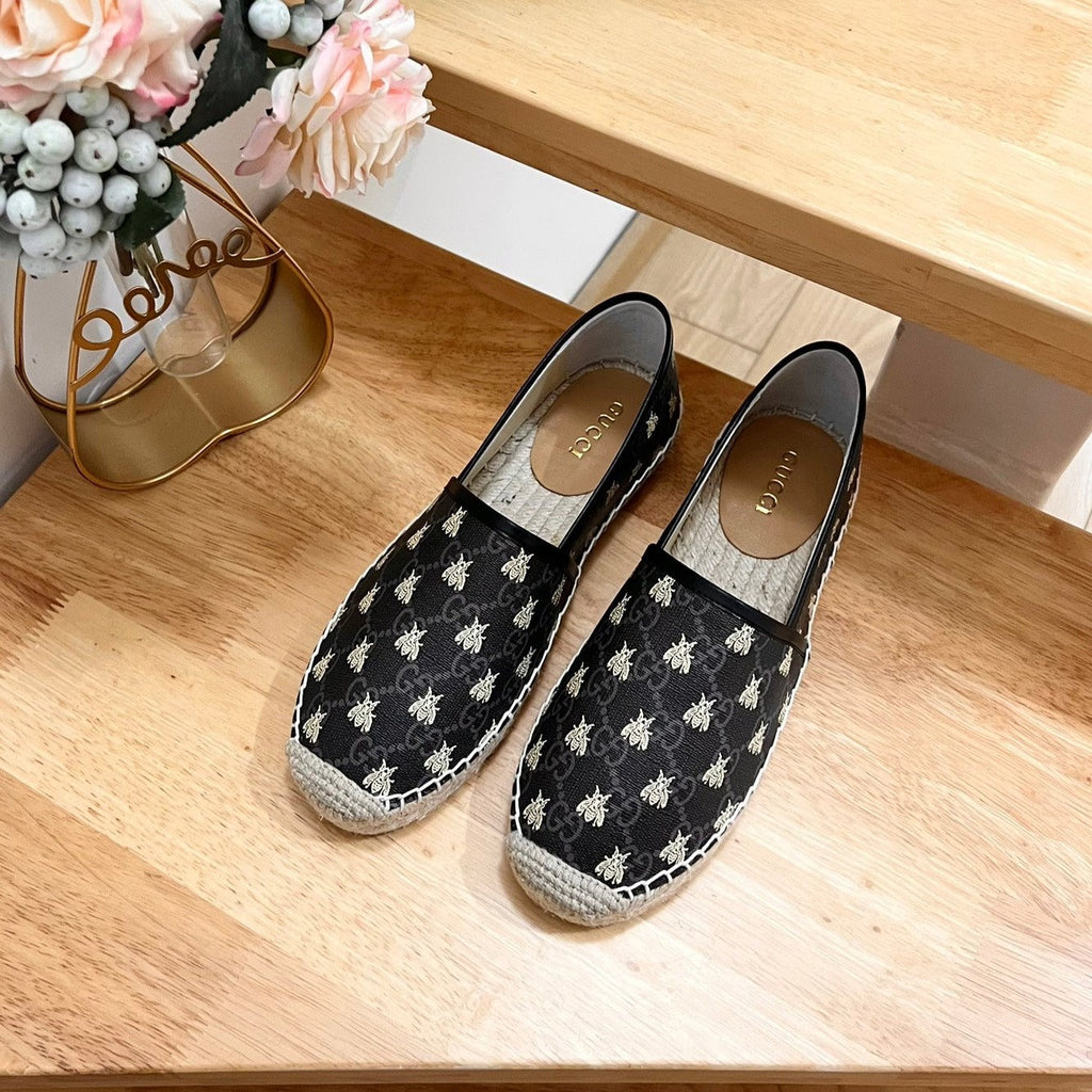 GG  Supreme Flat Shoes Black Caro