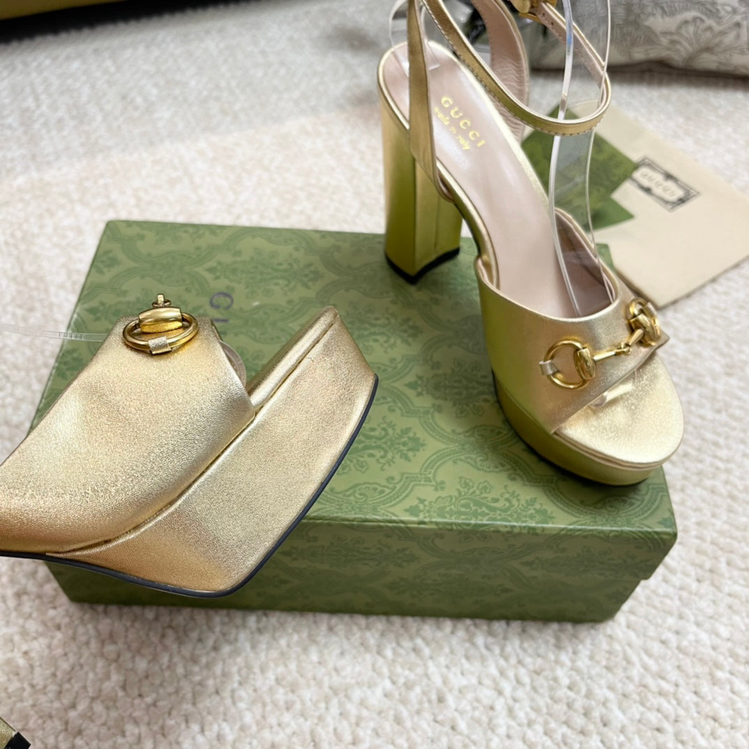 Horsebit 11cm Platform Sandal Gold Metalic Calfskin