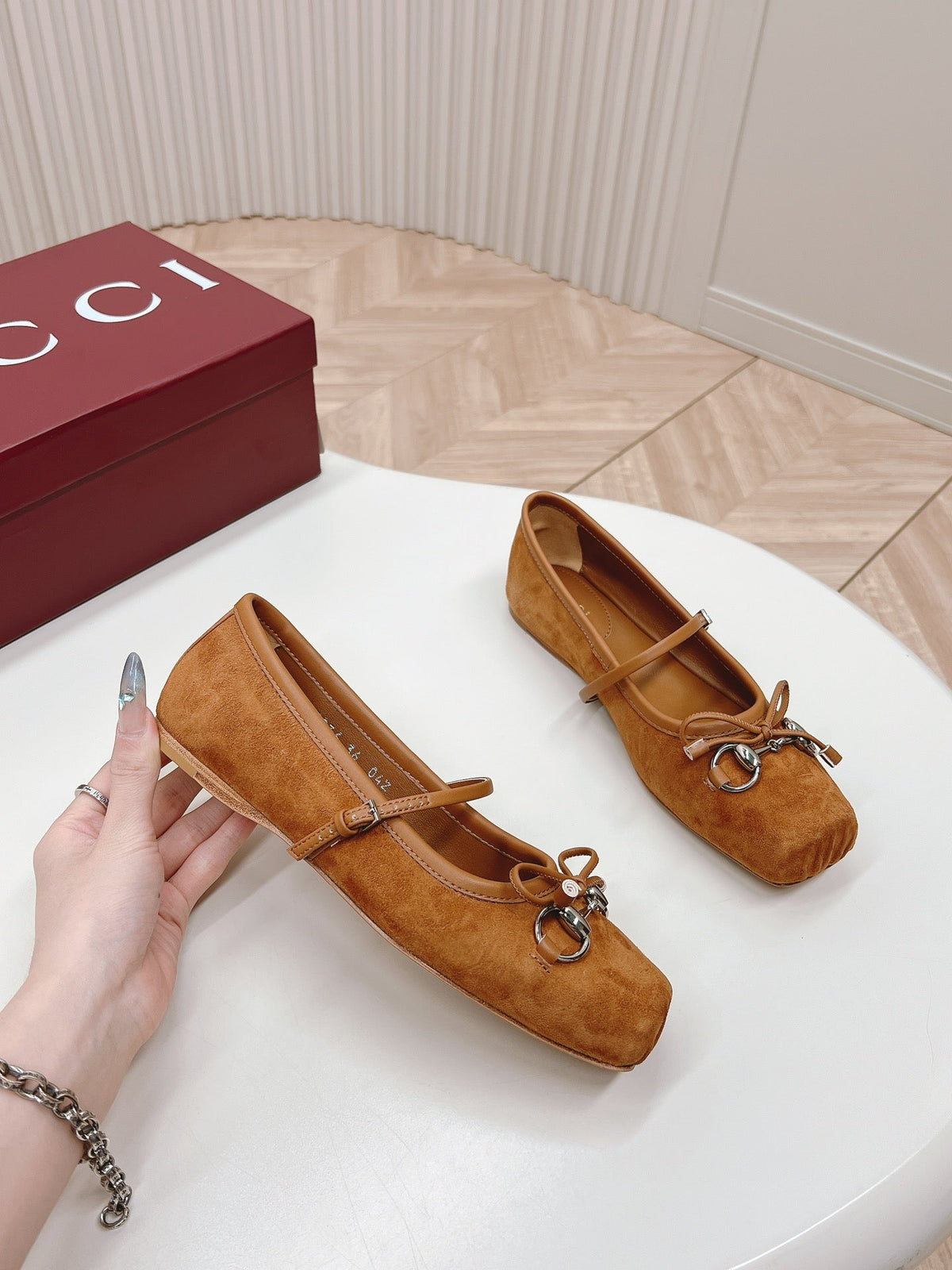 GG BALLET FLAT CARAMEL SUEDE