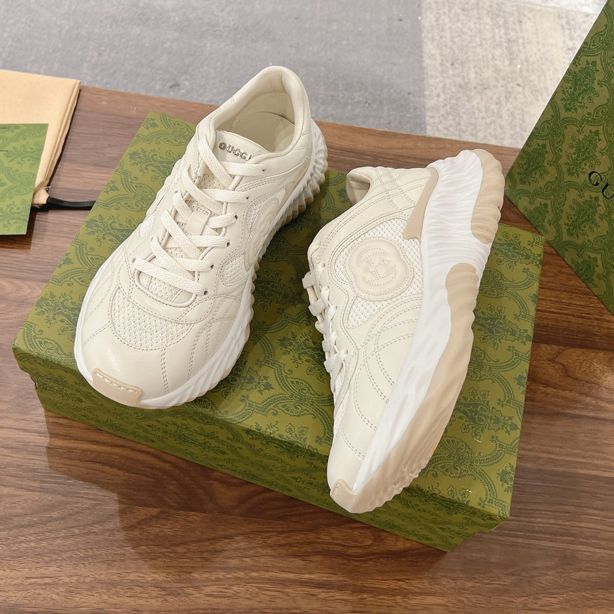 GG RIPPLE SNEAKER  cream