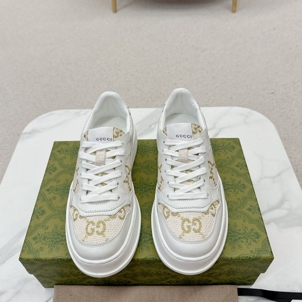 GG TRAINER WHITE CALFSKIN WITH PATTERN