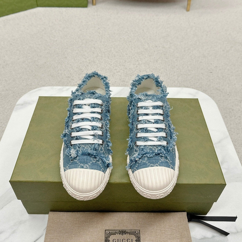 GG TRAINER SCALLOPED TOE BLUE DENIM