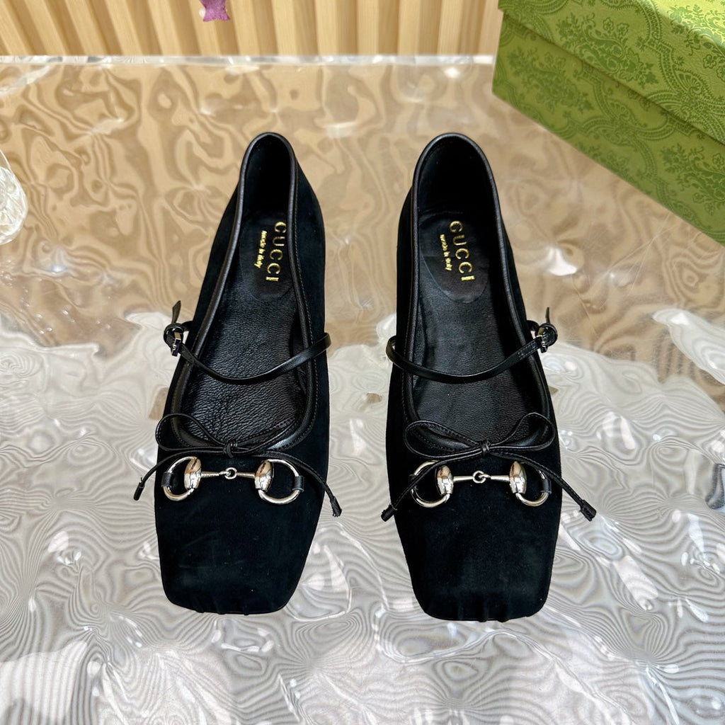 BALLET FLAT IN BLACK SUEDE