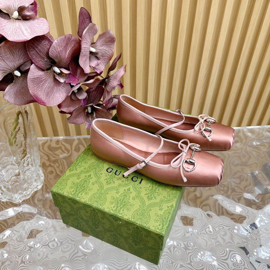 BALLET FLAT IN CORAL PINK SILK