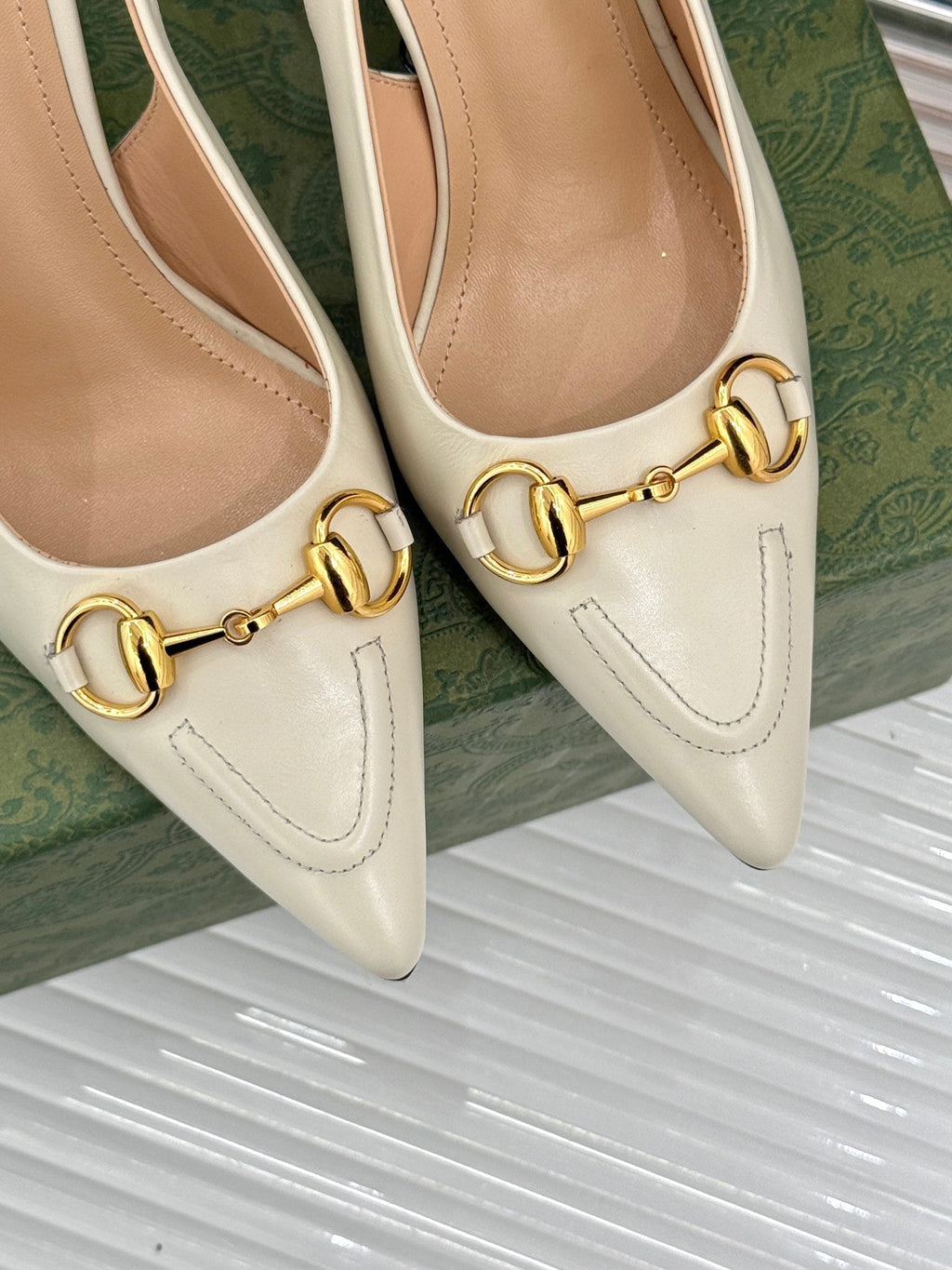 GG Horsebit Slingback 85MM Cream Leather Point Toe
