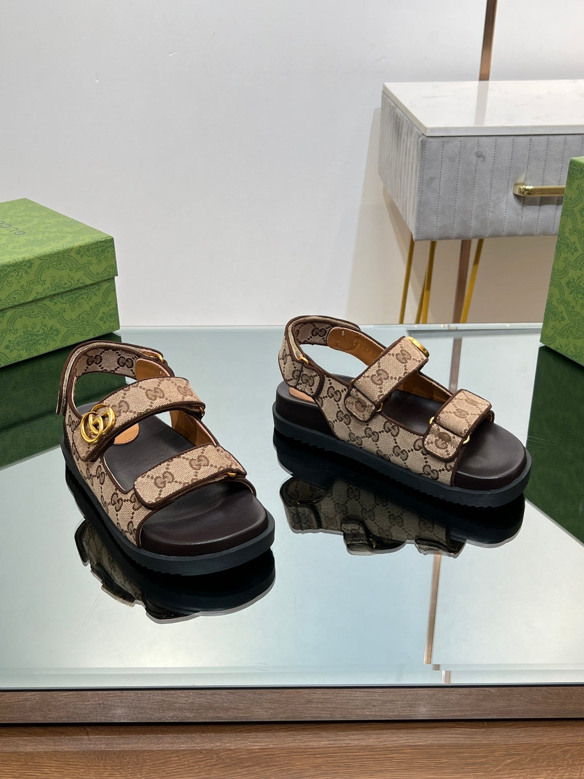 GG  SANDAL WITH DOUBLE G PECAN CARO LAMBSKIN