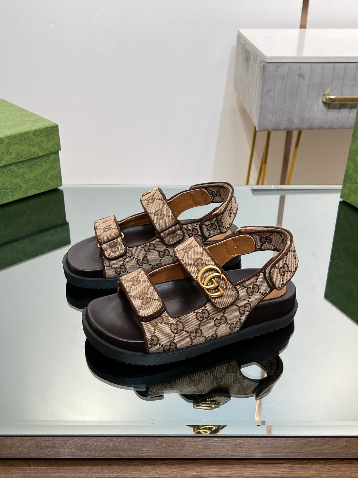 GG  SANDAL WITH DOUBLE G PECAN CARO LAMBSKIN