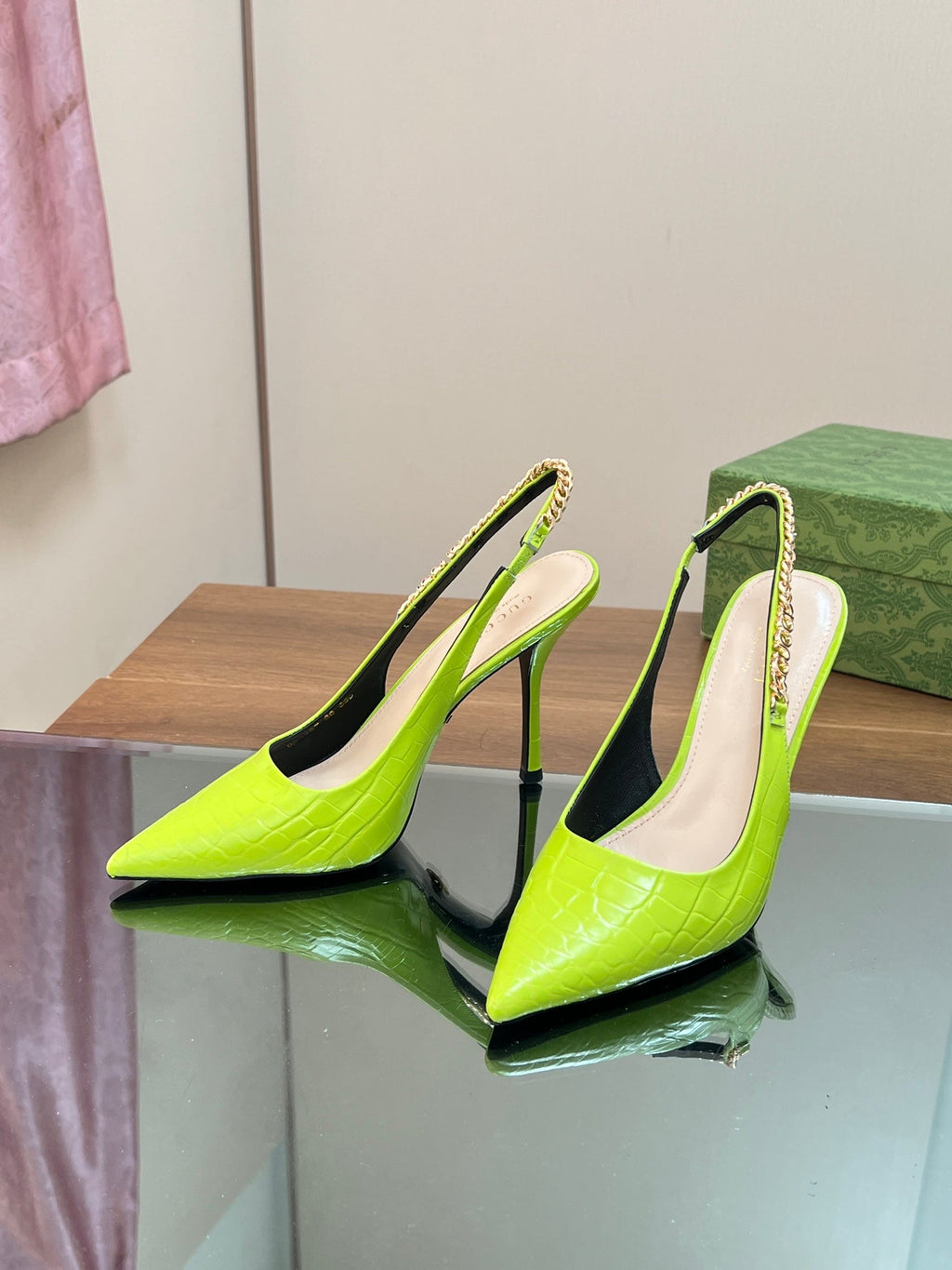 GG SIGNORIA SLINGBACK PUMP CHARTREUSE CALFSKIN