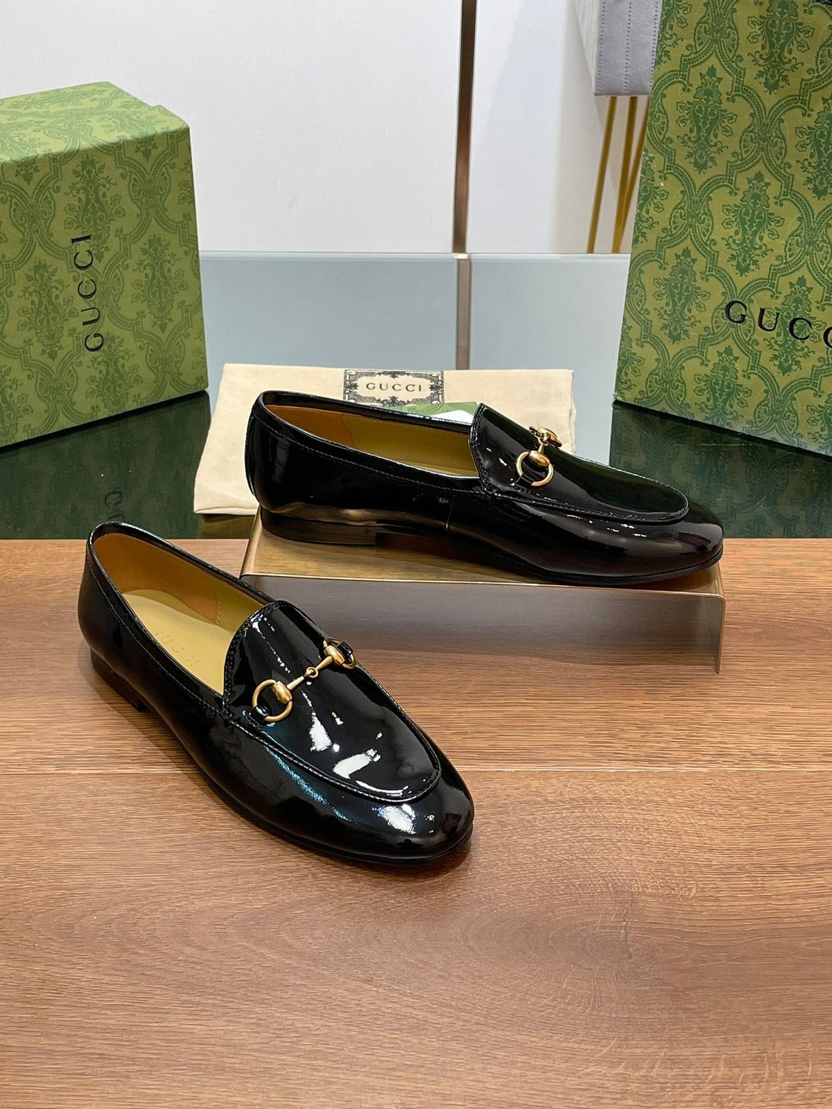 GG JORDAAN LOAFER GLOSSY BLACK LAMBSKIN