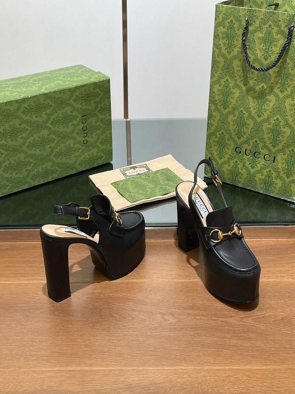 GG WOMEN'S HORSEBIT PLATFORM SLINGBACK IN BLACK CALFSKIN
