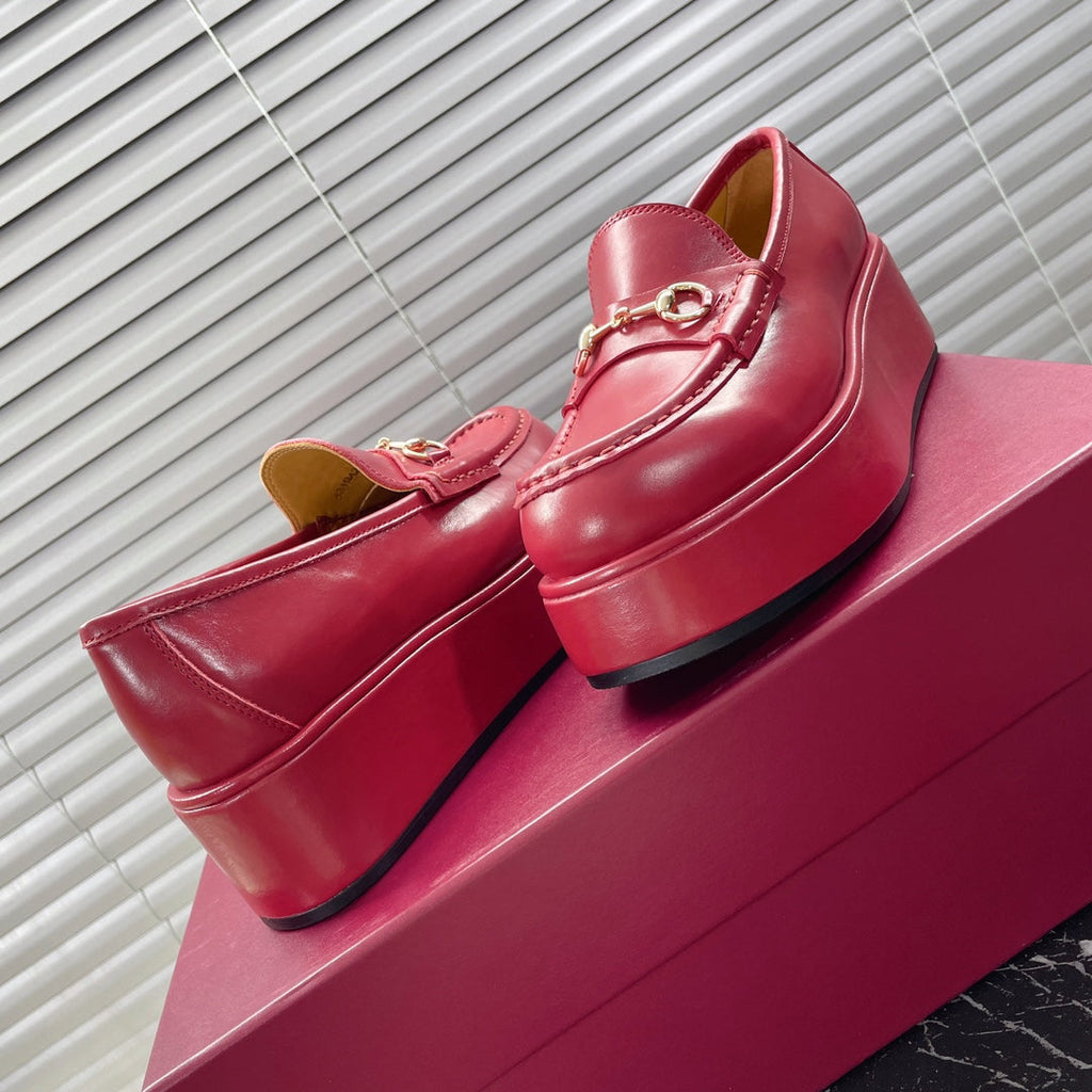 HORSEBIT PLATFORM LOAFER IN CRIMSON RED CALFSKIN