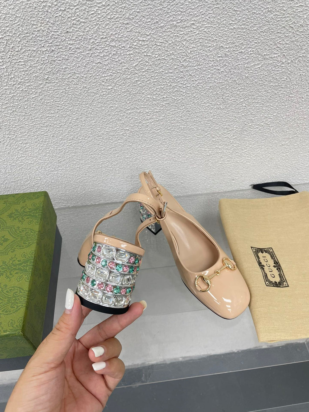 GG WOMEN'S HORSEBIT SLINGBACK IN TAN BEIGE CALFSKIN WITH RHINSTONES