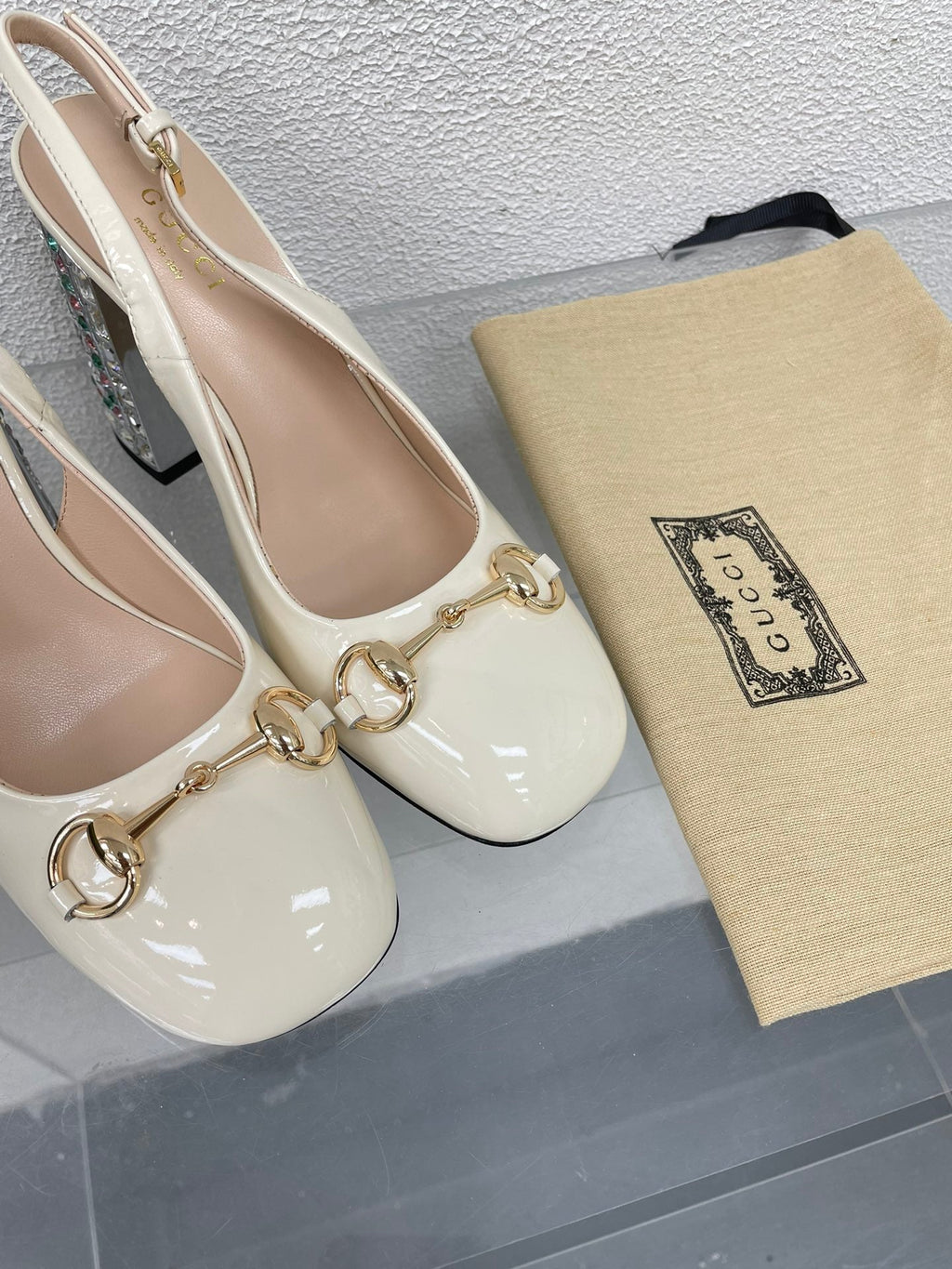 GG WOMEN'S HORSEBIT SLINGBACK 95MM IN WHITE CALFSKIN WITH RHINSTONES