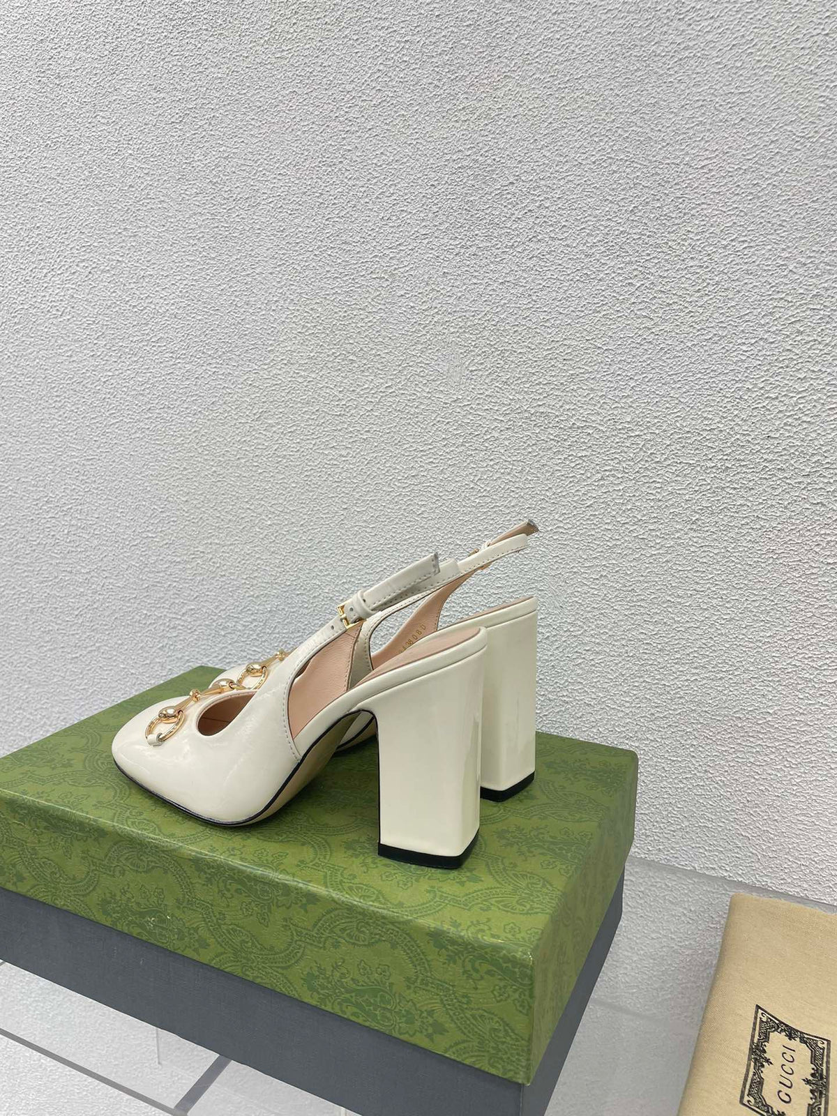 GG WOMEN'S HORSEBIT SLINGBACK 95MM IN WHITE CALFSKIN