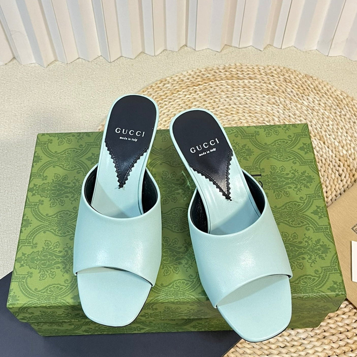 GG  Women's Heeled Sandals Vivid Sky Blue