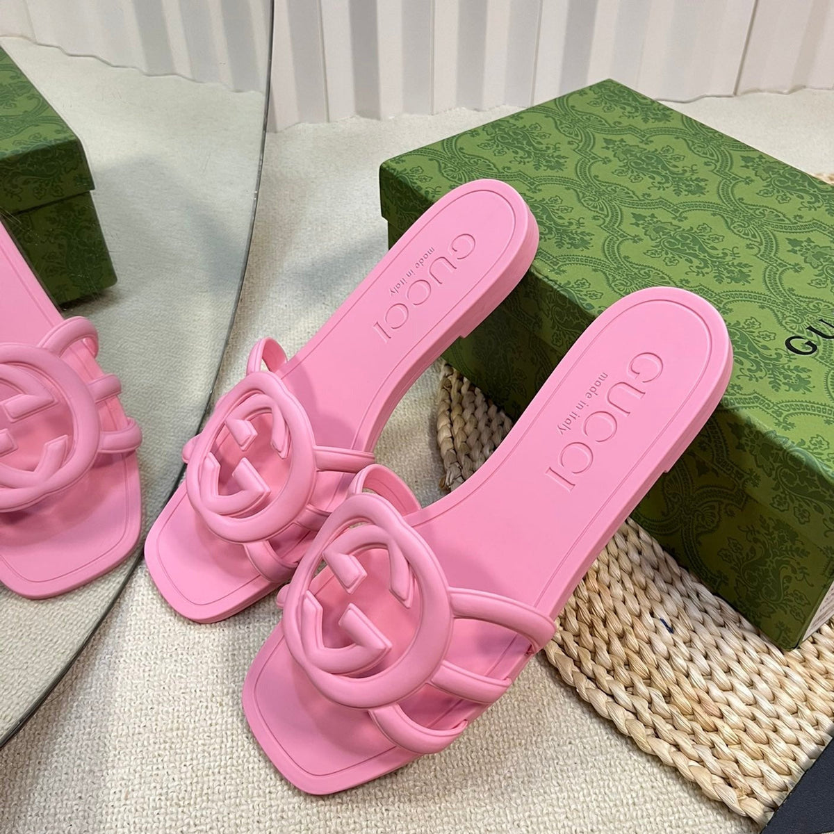 GG Rubber Slide Pink