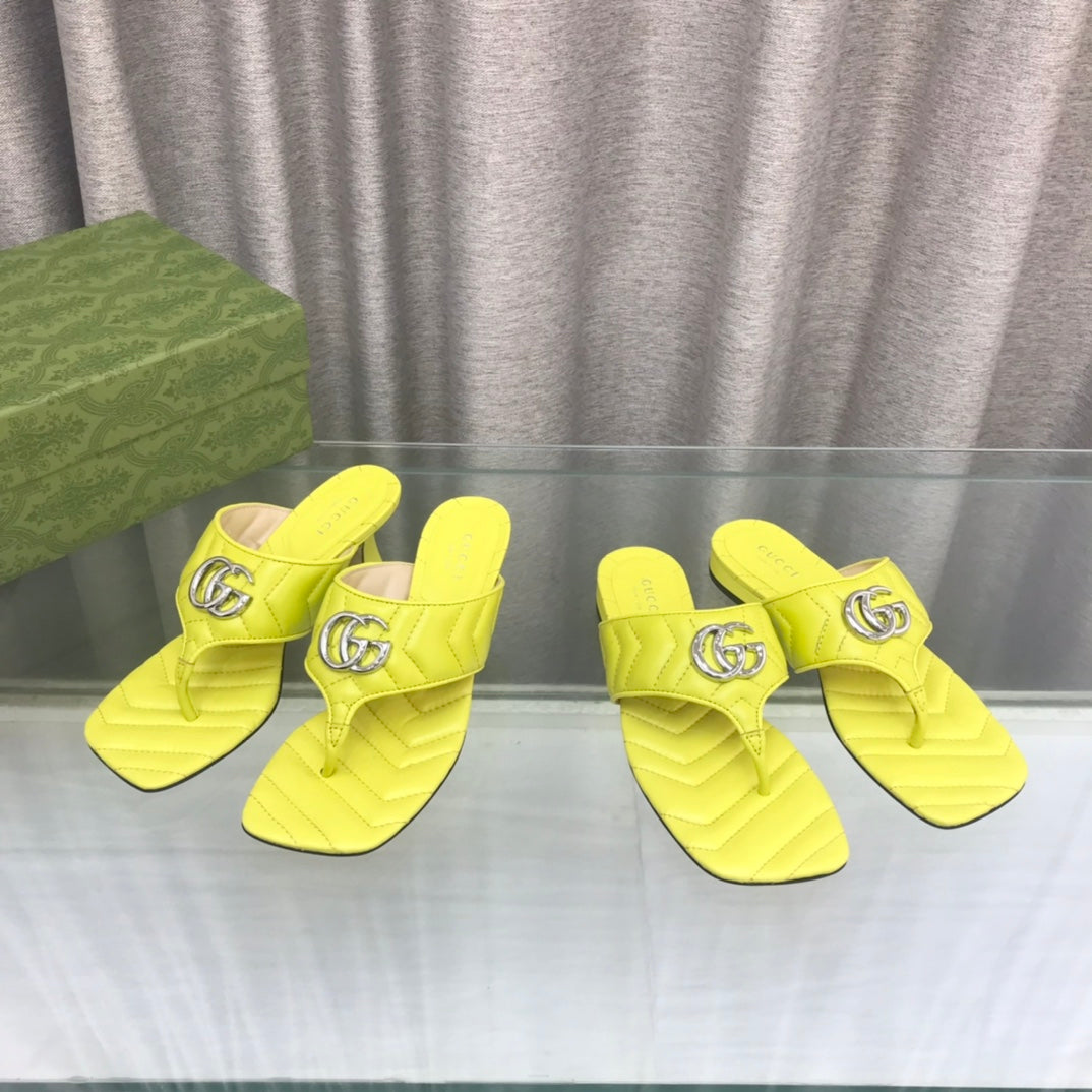 GG  marmont logo - embellished mattelasse leather sandal in yellow
