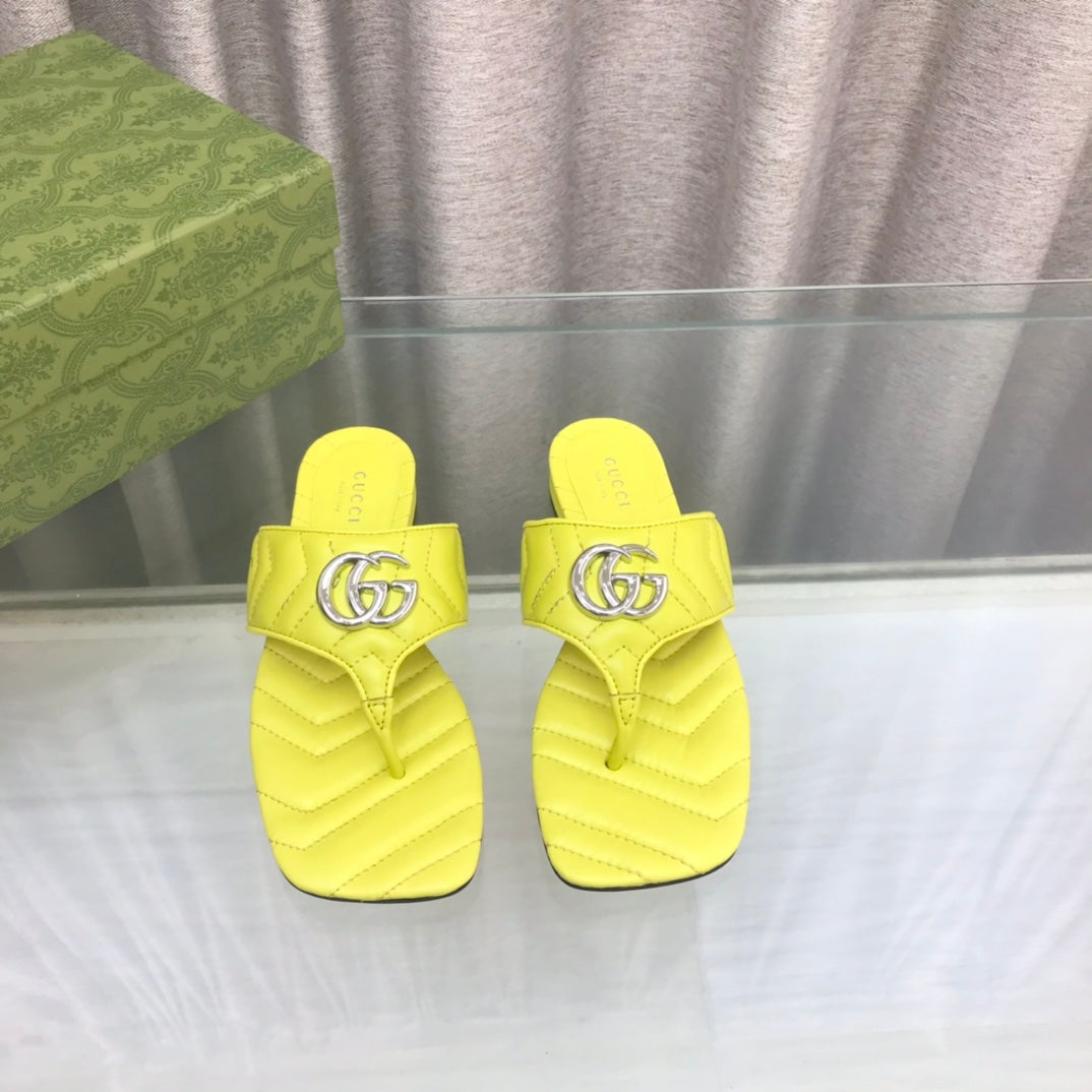 GG  marmont logo - embellished mattelasse leather sandal in yellow