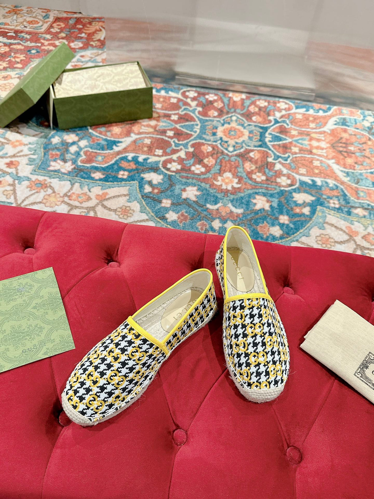 GG ESPADRILLE LOAFER LEMON AND BLACK CANVAS