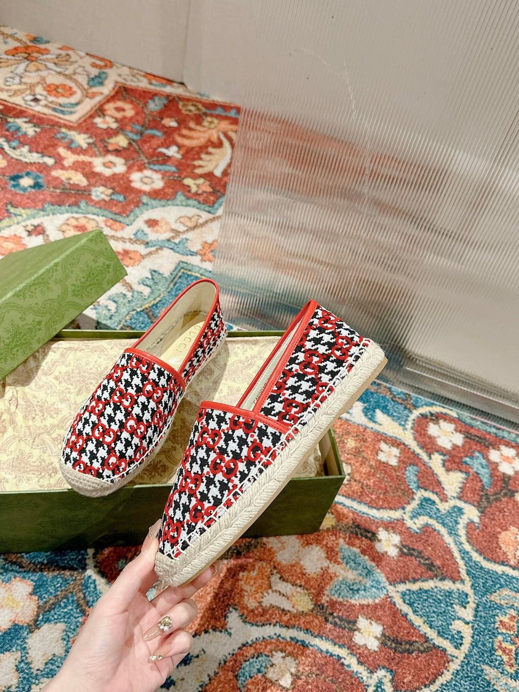 GG ESPADRILLE LOAFER CRIMSON AND BLACK CANVAS
