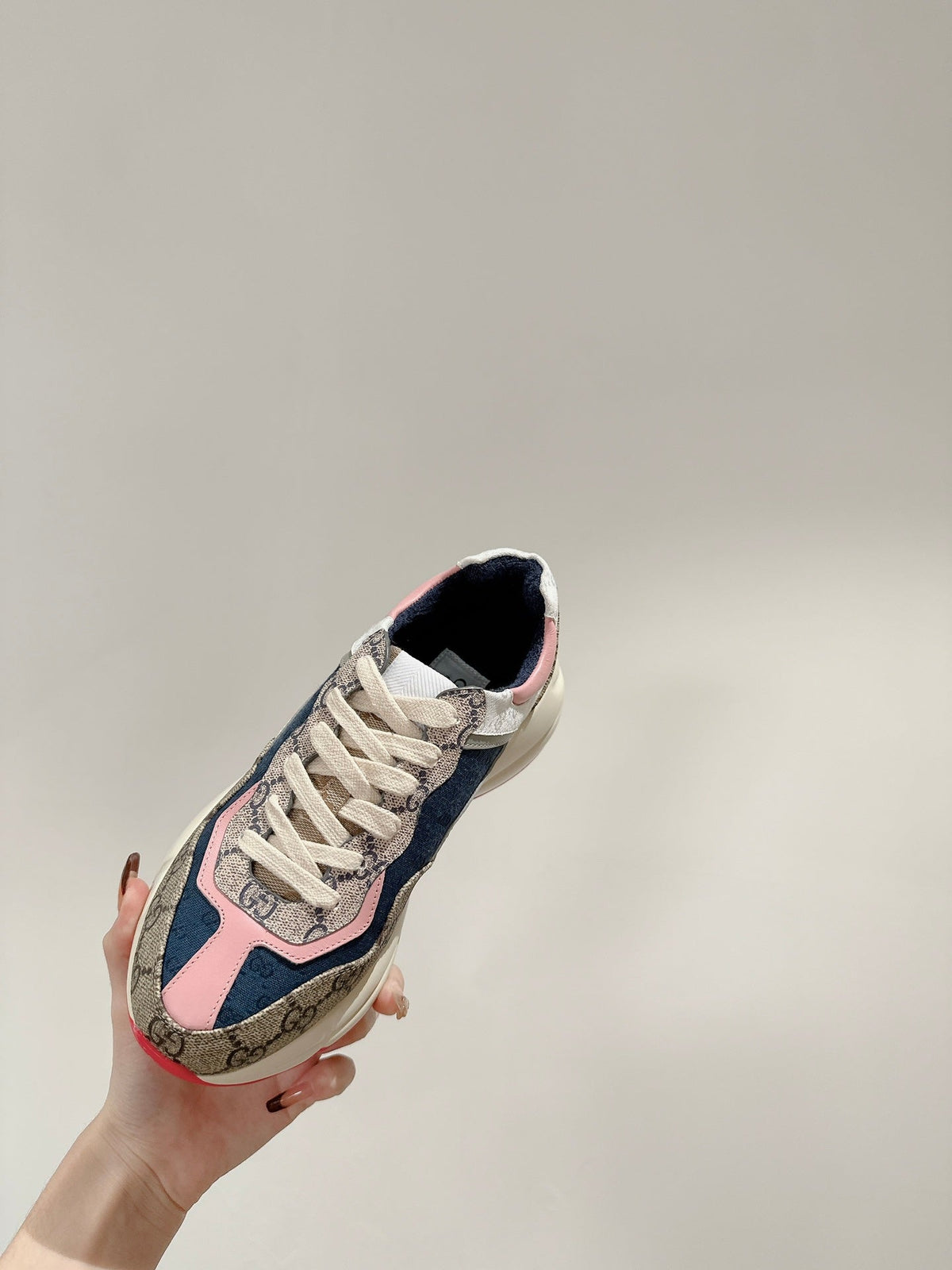 GG RHYTON TRAINER LIGHT BROWN AND PINK CALFSKIN