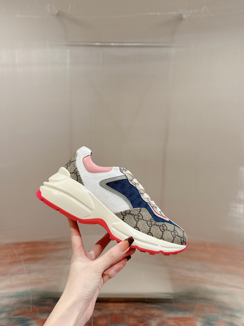GG RHYTON TRAINER LIGHT BROWN AND PINK CALFSKIN