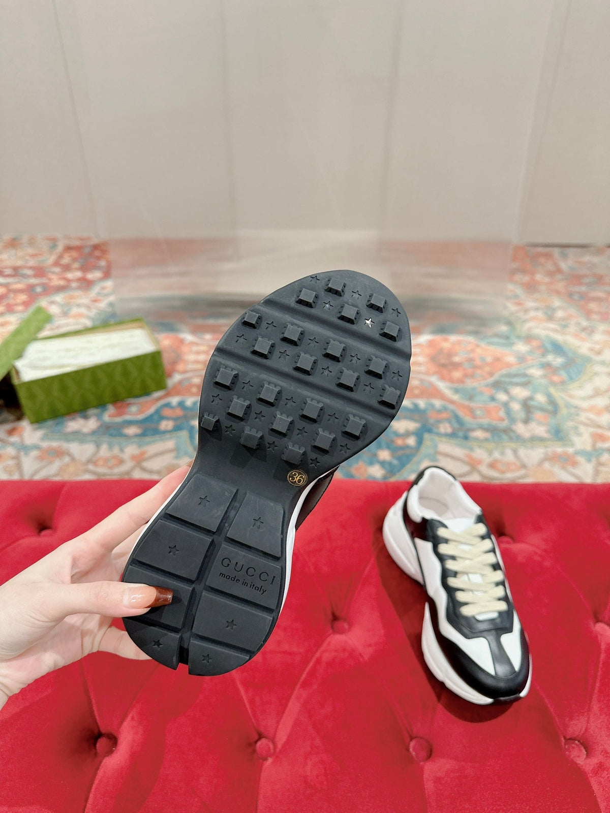 GG RHYTON TRAINER BLACK AND WHITE CALFSKIN