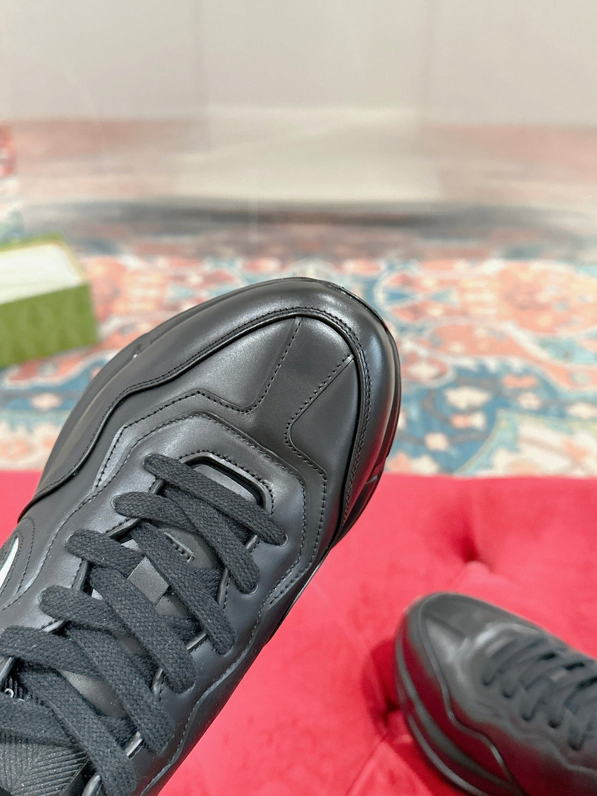 GG RHYTON TRAINER BLACK CALFSKIN WITH WHITE LOGO