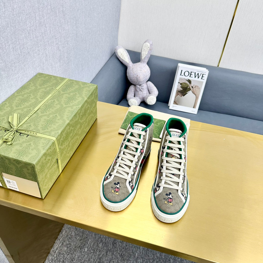 GG TENNIS 1977 HIGH-TOP TRAINER TORTILLA CANVAS WITH MICKEY MOTIF