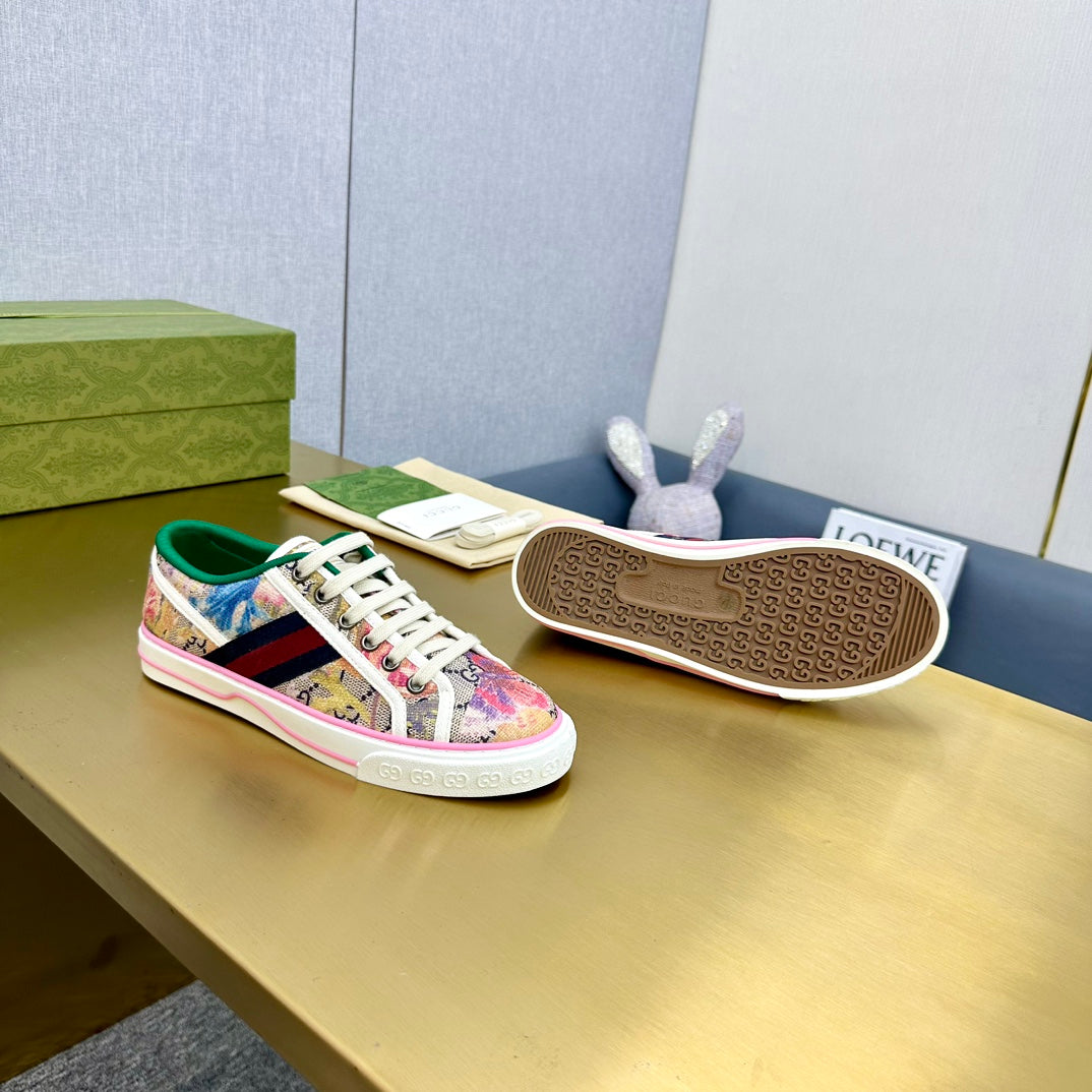 GG TENNIS 1977 TRAINER CANVAS WITH FLOWERS MOTIF
