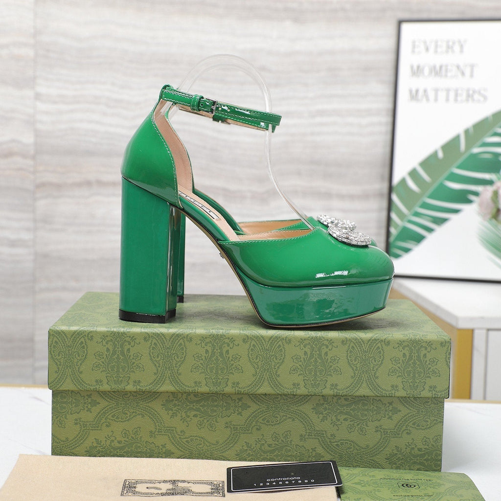 platform pump with double g green patent leather